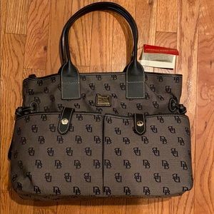NWT Dooney & Bourke June Bag Black HK376